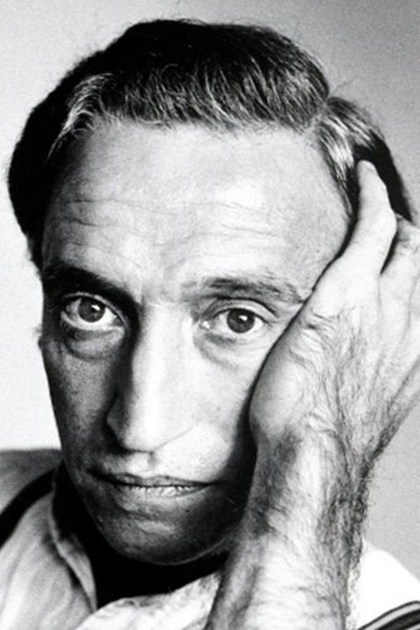 Arthur Dignam – Foto