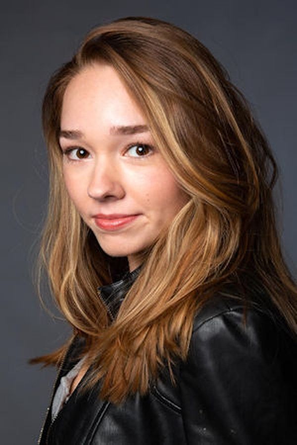 Holly Taylor – Foto