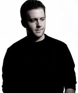 Michael P. Shawver – Foto