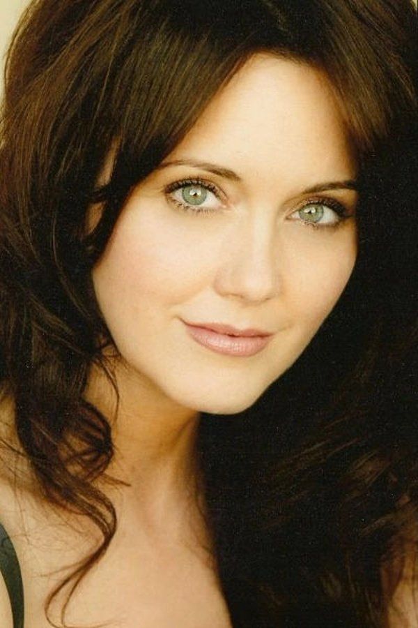Julia Campbell – Foto