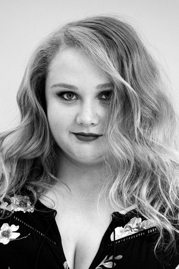 Danielle Macdonald – Foto