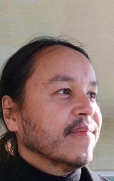 James Shimoji – Foto