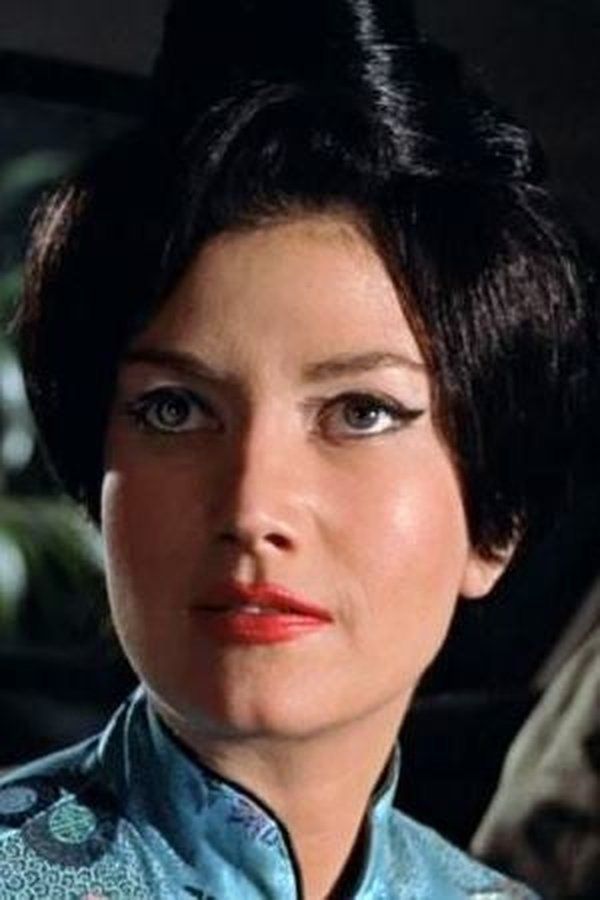 Zena Marshall – Foto
