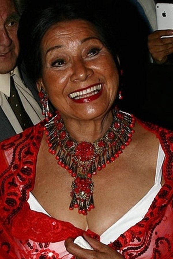 Aurora Clavel – Foto