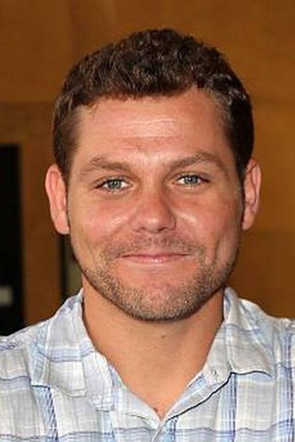 Jason James Richter – Foto