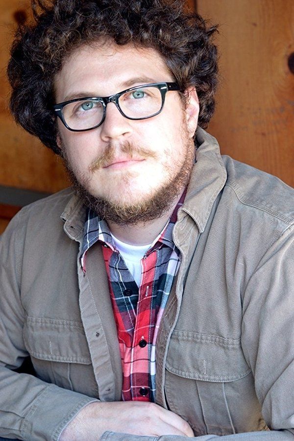 Cameron Britton – Foto