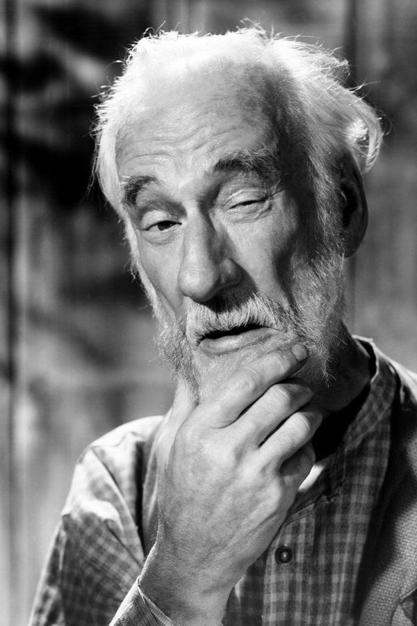 Clem Bevans – Foto