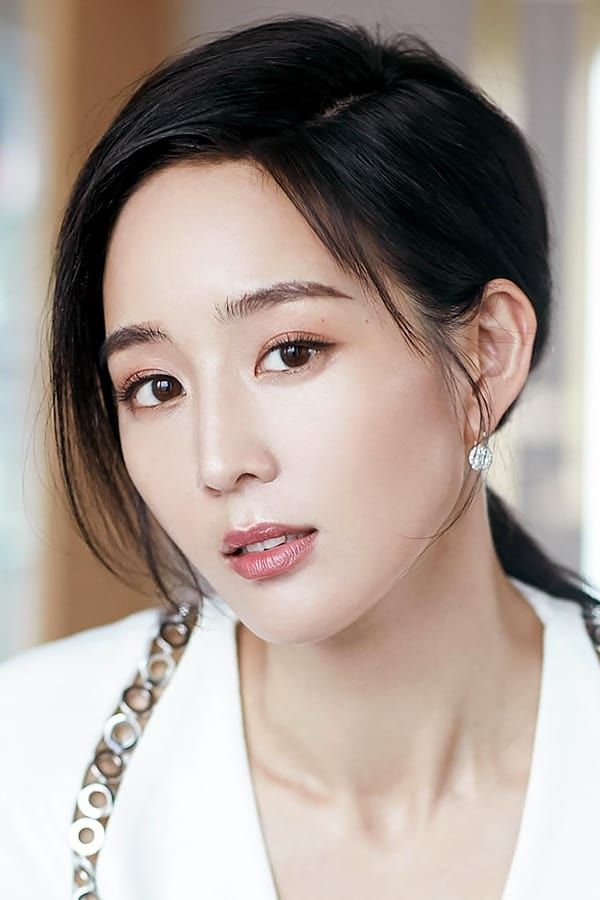 Janine Chang – Foto