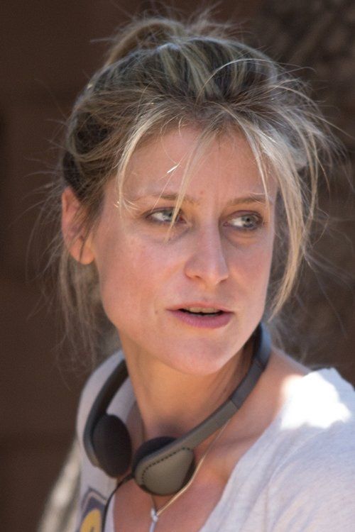 Tessa Blake – Foto