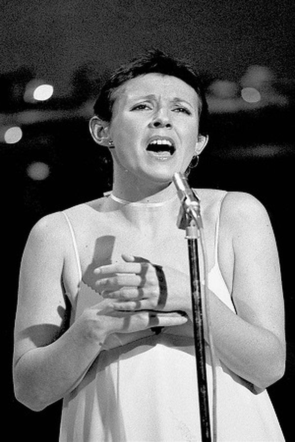 Julie Covington – Foto