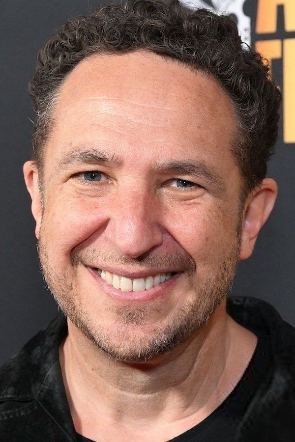 Antony Partos – Foto