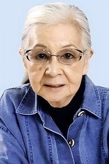 Emi Wada – Foto