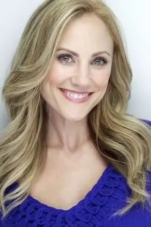 Alison Viktorin – Foto