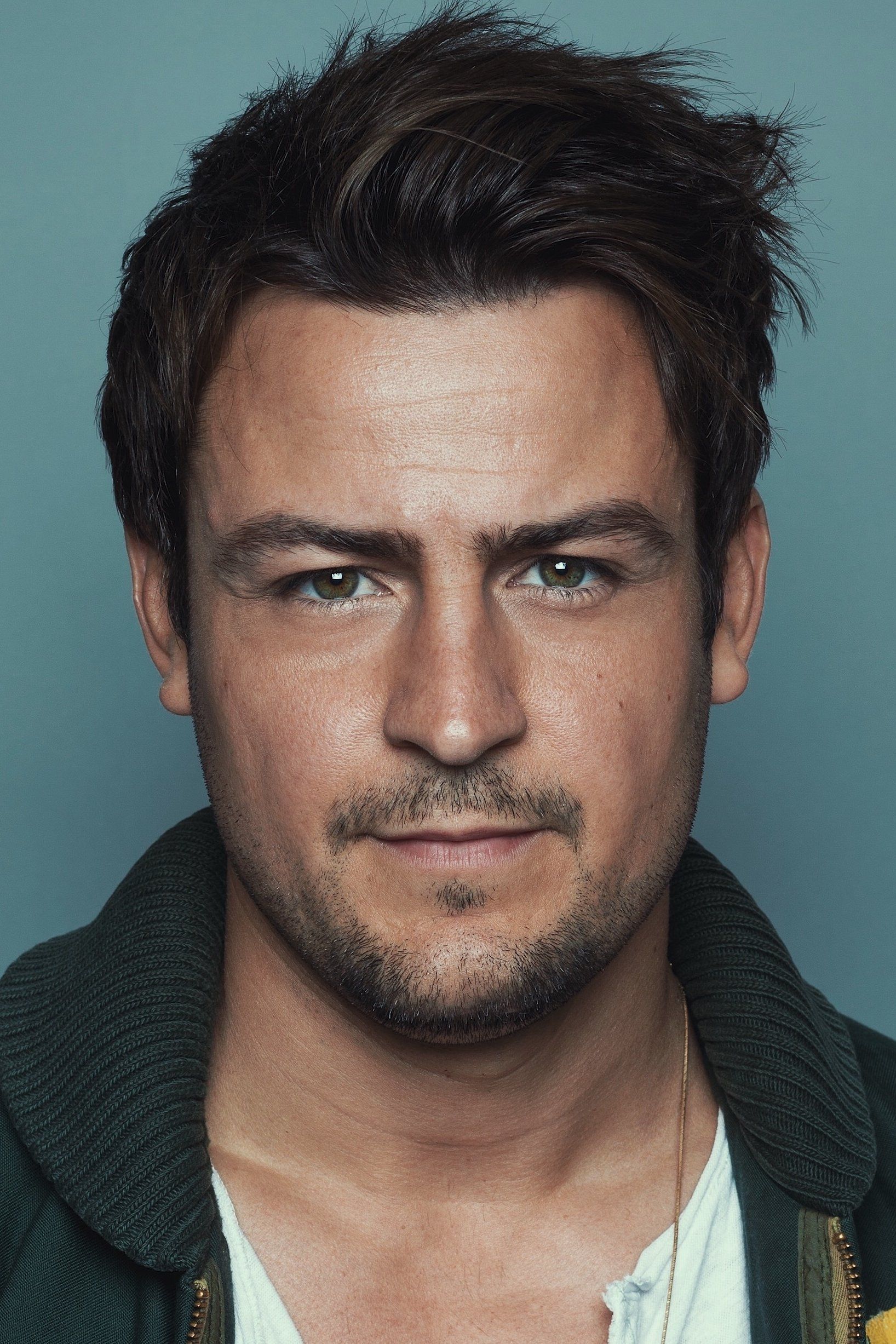 Tyler Hynes – Foto