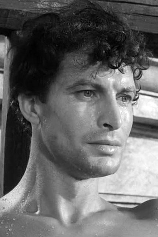 Erno Crisa – Foto