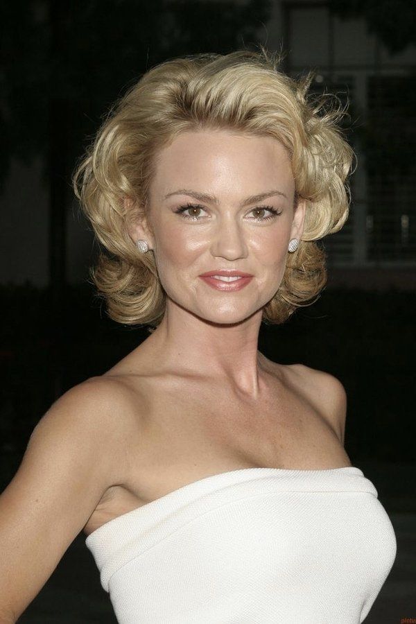 Kelly Carlson – Foto