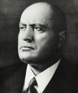 Benito Mussolini – Foto