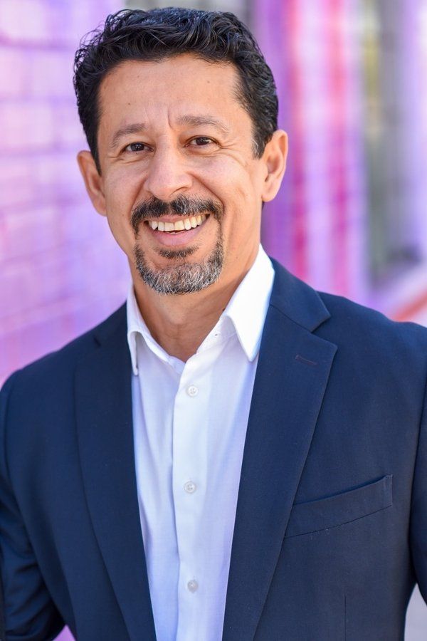 Ismail Bashey – Foto