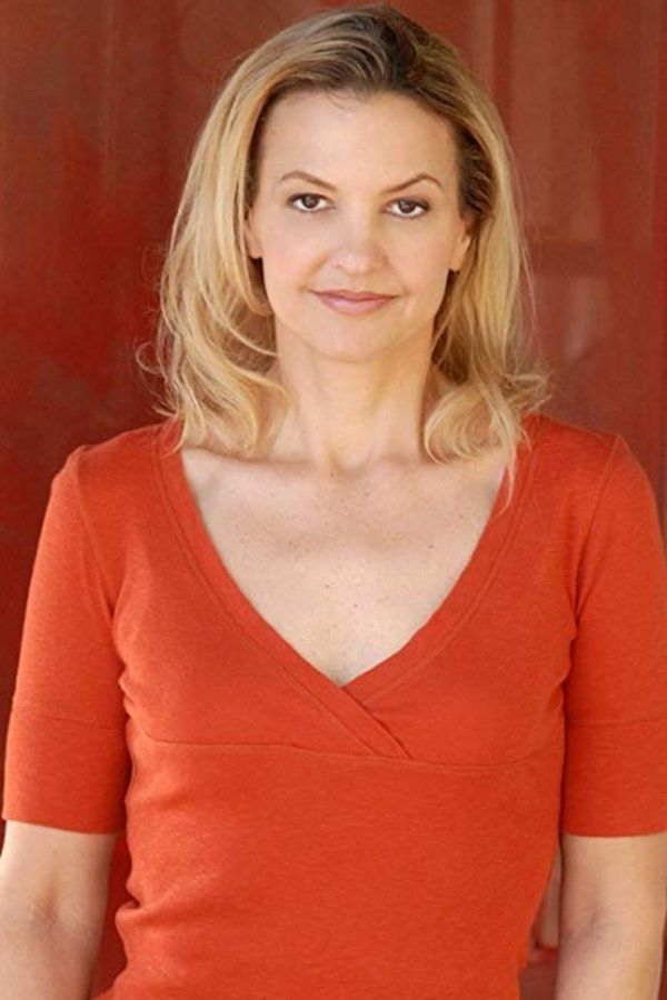 Elle Alexander – Foto