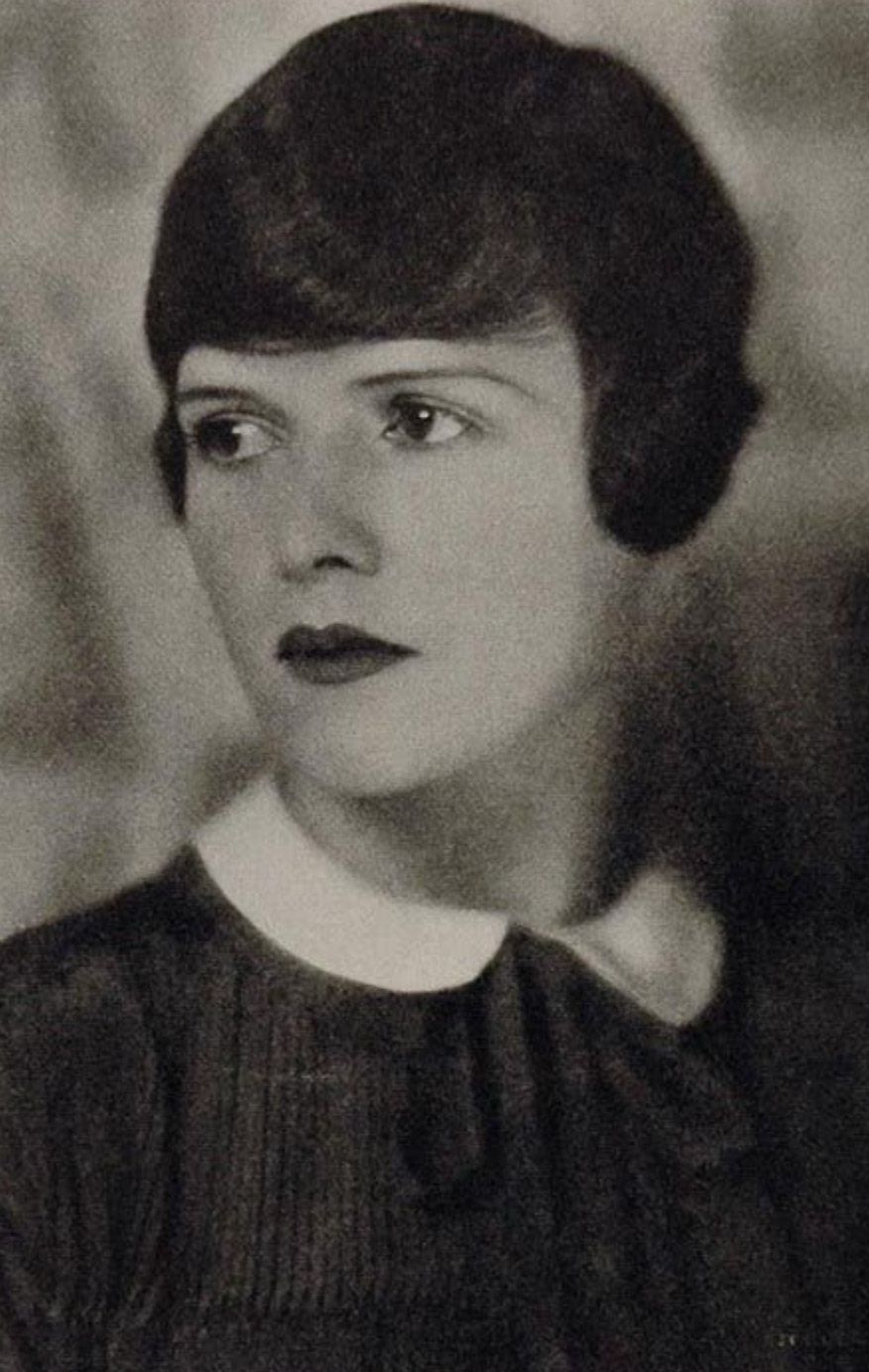 Marjorie Daw – Foto