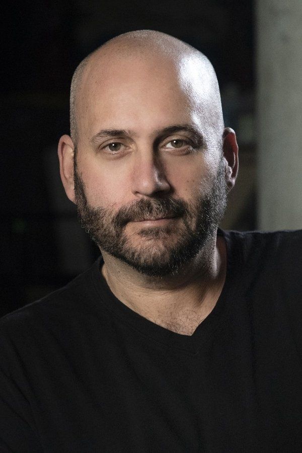 Aaron L. Gilbert – Foto