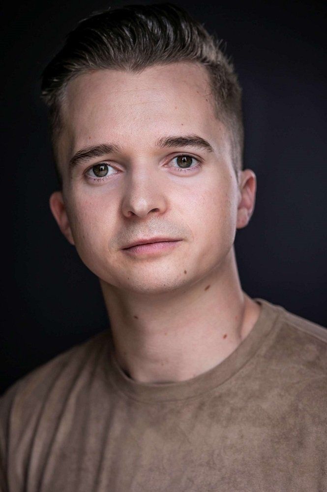Tyler Warwick – Foto