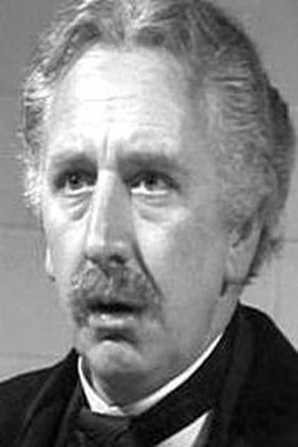 Trevor Baxter – Foto