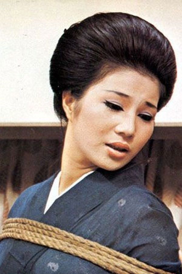 Naomi Tani – Foto