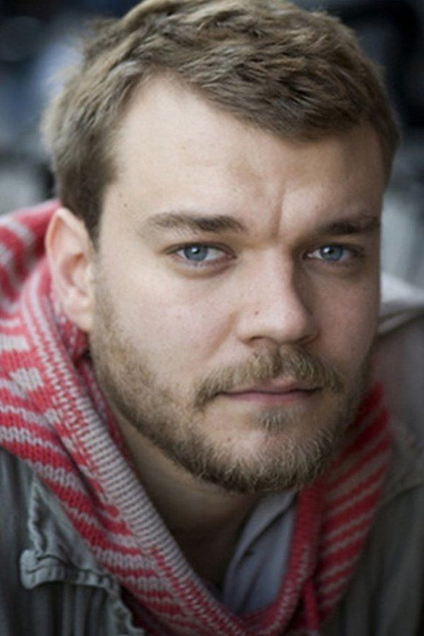 Pilou Asbæk – Foto