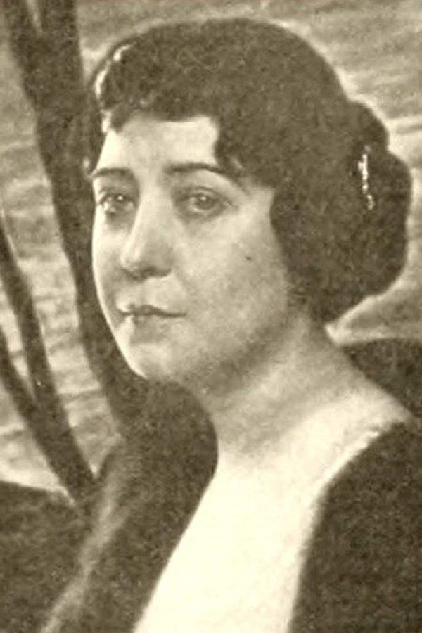 Helen Ware – Foto