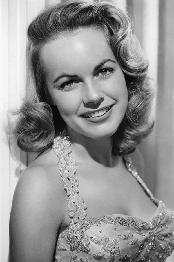 Terry Moore – Foto