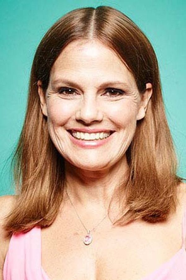 Suzanne Cryer – Foto