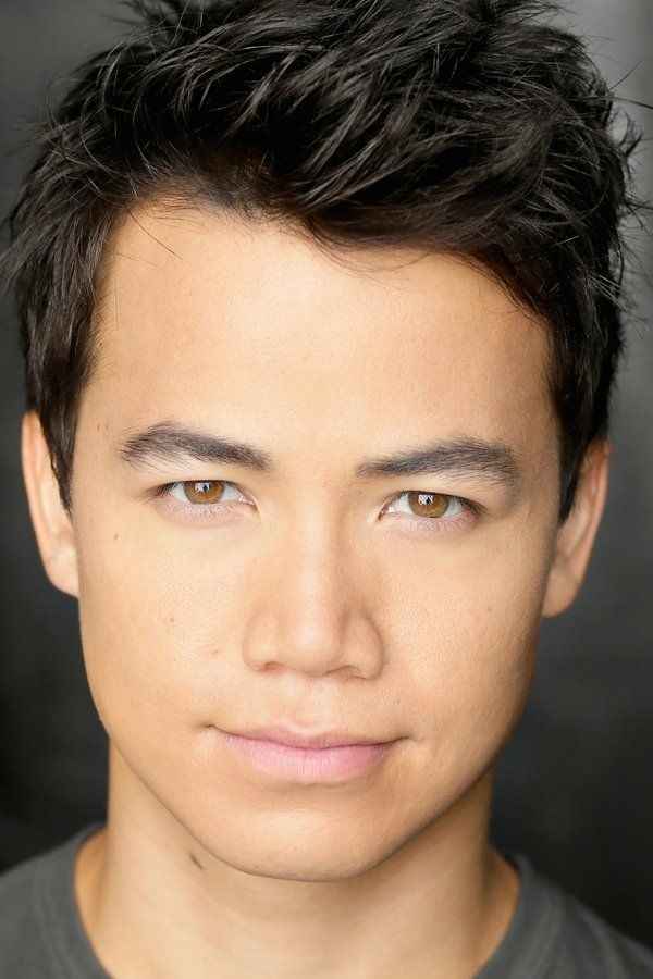 Shannon Kook – Foto