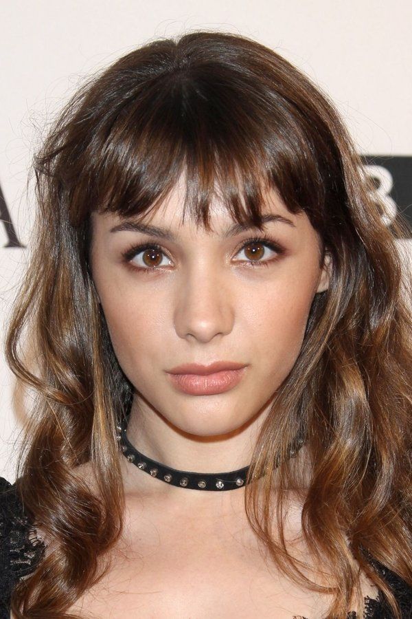 Hannah Marks – Foto