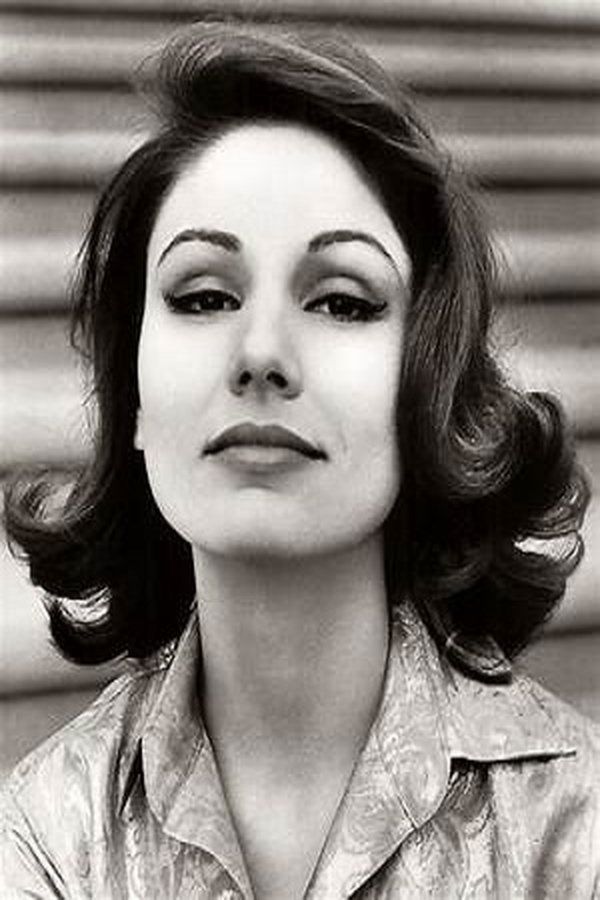 Nora Marlowe – Foto