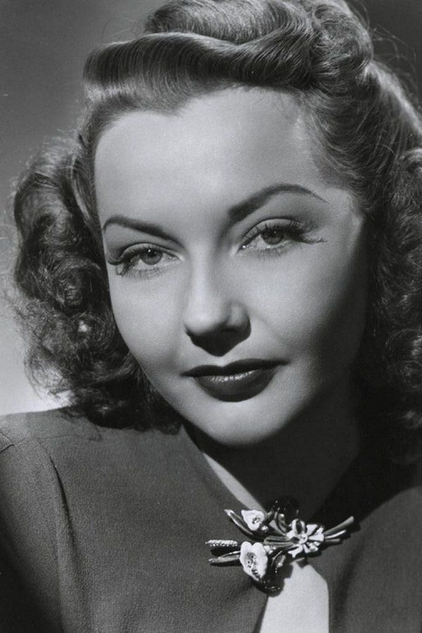 Lynn Bari – Foto
