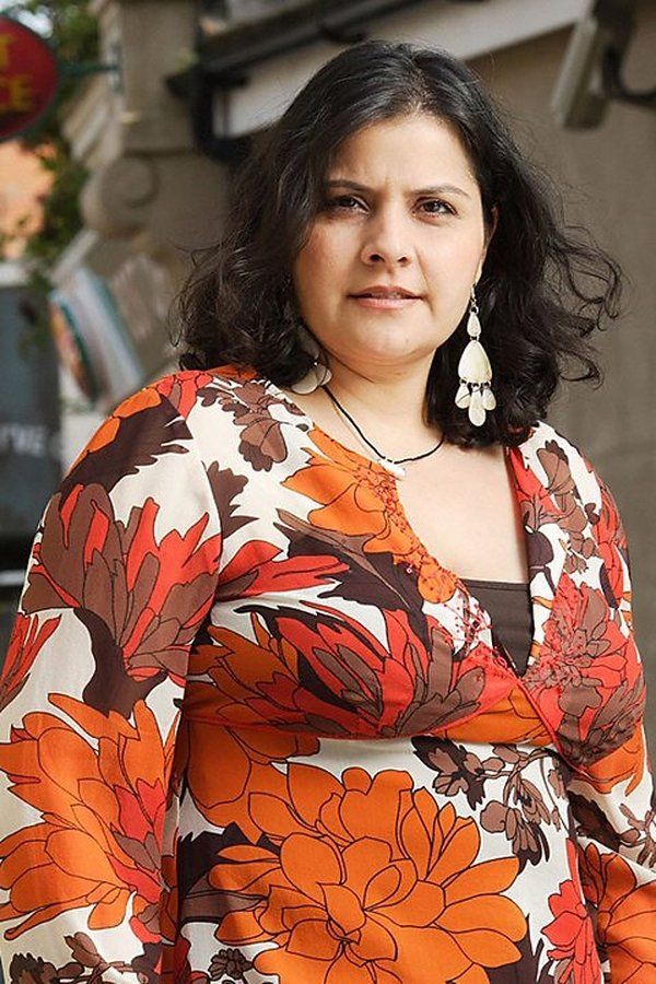 Nina Wadia – Foto
