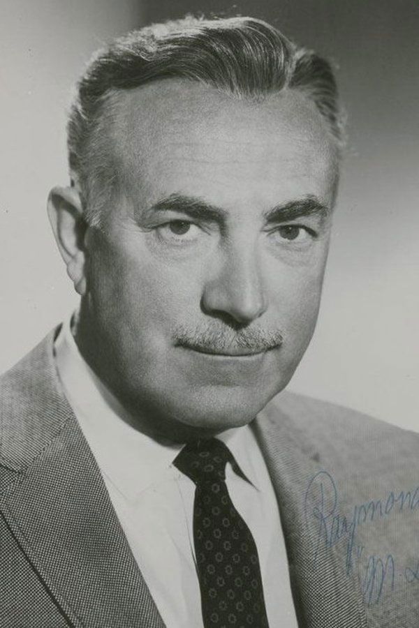 Raymond Bailey – Foto