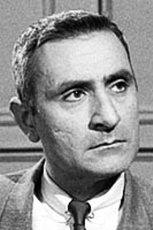 Ralph Manza – Foto