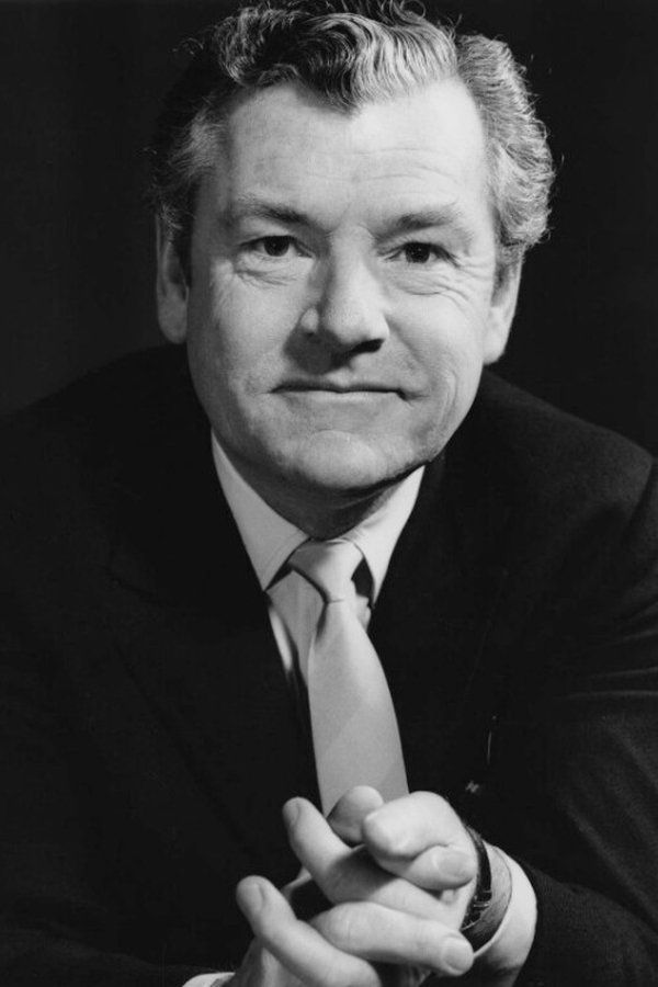 Kenneth More – Foto