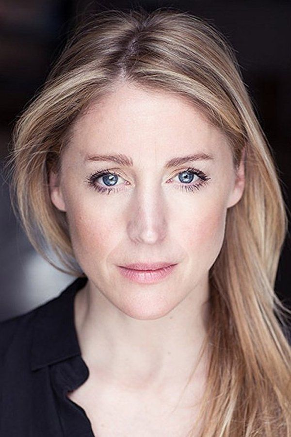 Flora Montgomery – Foto