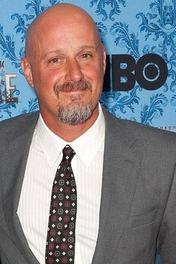 Timothy Van Patten – Foto