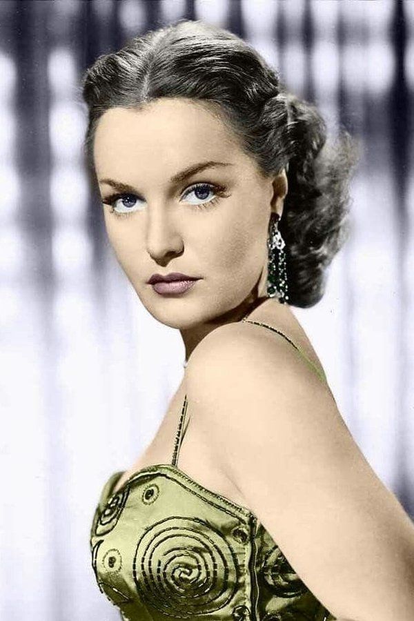 Dorothy Hart – Foto