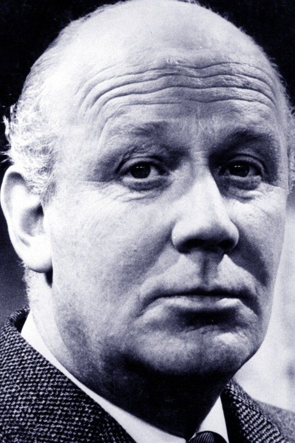 William Mervyn – Foto
