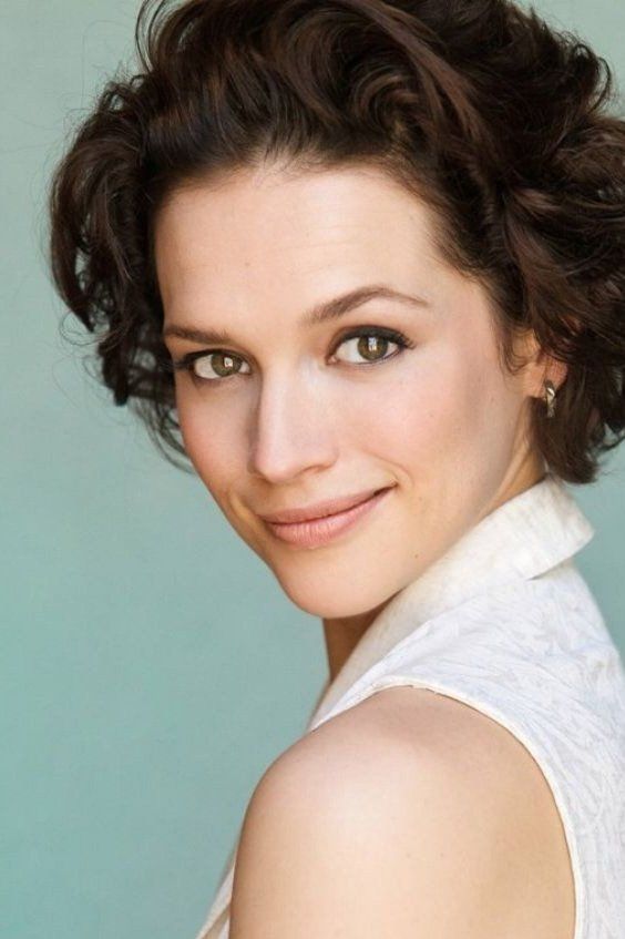 Kerry Knuppe – Foto