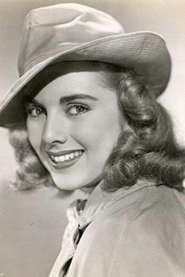 Marilyn Nash – Foto