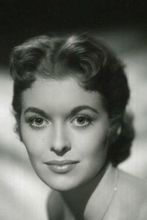 Eileen Moore – Foto