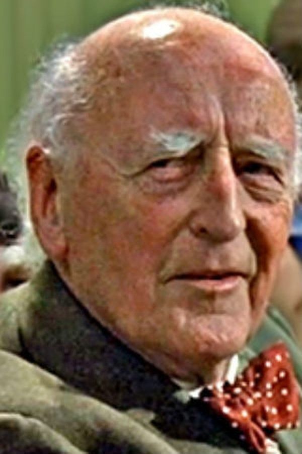 Llewellyn Rees – Foto