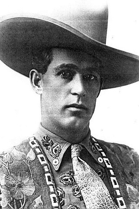 Fred Burns – Foto