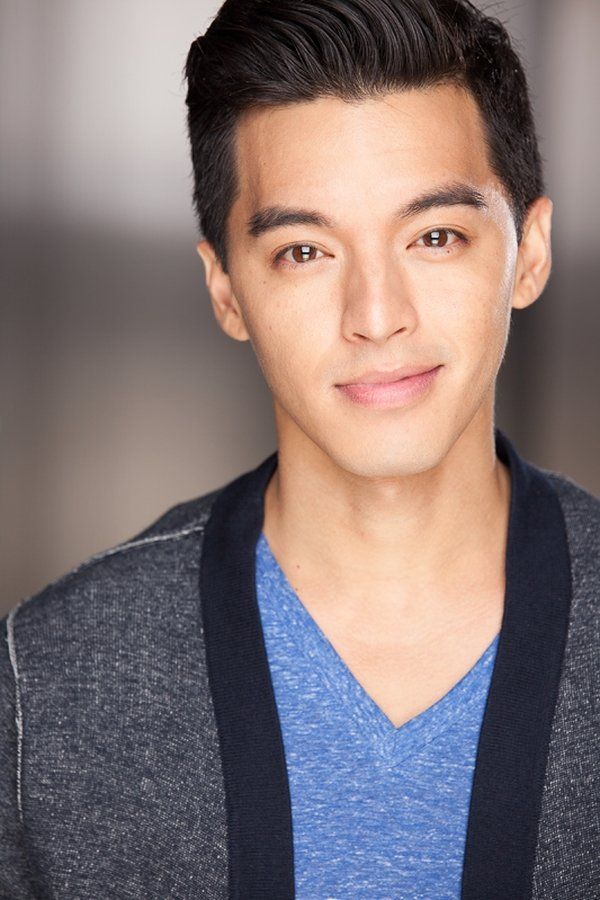 Carlin James – Foto